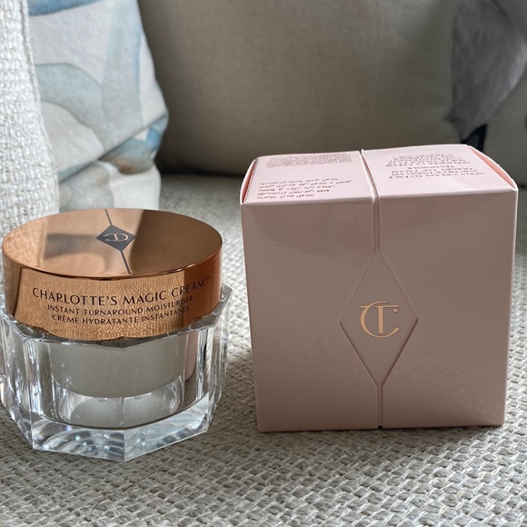 Charlotte Tilbury Charlotte’s Magic cream - Picture 1 of 9